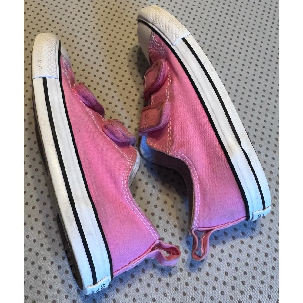 Converse Chuck Taylor All Star Pink Canvas Infant Shoes 709447F Size 9 Toddler